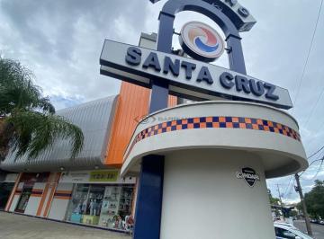 Comercial · 33m² · 1 Quarto · Loja Comercial No Shopping Santa Cruz