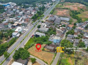 2023/11/62c9158d1f173a7194bd539c55b7b1d0.jpg · 3 Lotes Medindo o Total de 2.598,80 m² Escriturado Na Av Jones Dos Santos Neves