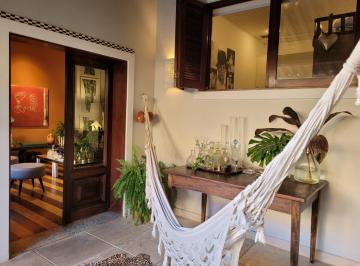 Casa de 4 quartos, Salvador · Casa À Venda Com 4/4 Muito Charmosa, Com Piscina, No Rio Vermelho - Ssa - Ba
