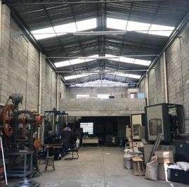 Comercial · 200m² · 3 Vagas · Galpão Comercial Para Aluguel, 160 m² por R$6.800 - Santa Teresinha - Santo André/sp