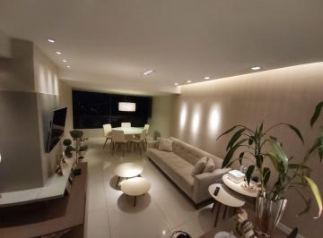 Apartamento de 2 quartos, Salvador · Apartamento Com Fina Decoração No Cond. Manhattan