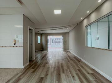 Casa · 203m² · 3 Quartos · 2 Vagas · Casa Com 3 Dormitórios À Venda No Bairro Nações de Balneário Camboriú/sc