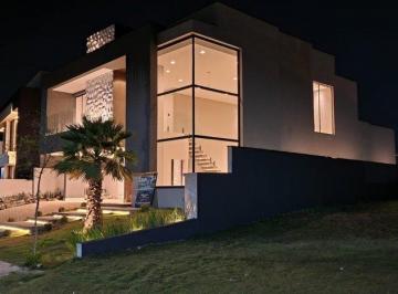 Casa · 313m² · 3 Quartos · 4 Vagas · Casa a Venda Em Condominio Em Votorantim Com a X7 Negocios