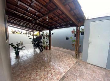 Casa de 3 quartos, Peruíbe · Casa a Venda Em Peruíbe - São Paulo