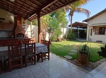 Casa de 3 quartos, São Roque · Casa Com 3 Quartos E 4 Banheiros À Venda, 465 m²
