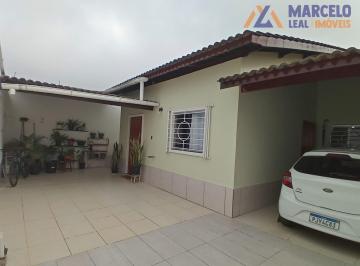 Casa · 140m² · 3 Quartos · 2 Vagas · Casa À Venda - Em Felícia