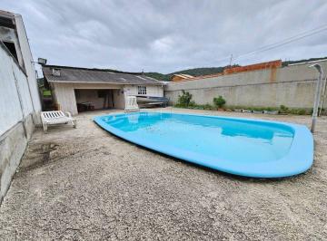 Casa de 3 quartos, Bombinhas · Casa Em Zimbros
