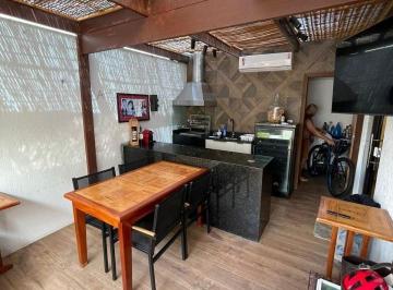 Apartamento de 2 quartos, Camaçari · Casa Em Abrantes Com 2|4, 02g E 230 m²