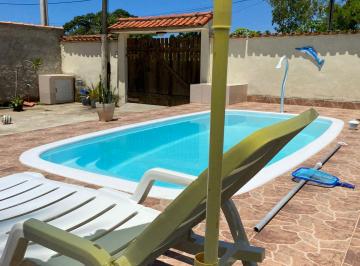 Casa de 3 quartos, Saquarema · Casa Saquarema Jaconé Próximo Praia, Piscina, Quintal, Varanda, Churrasqueira.