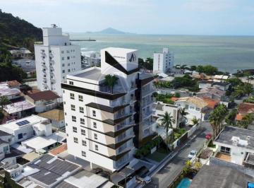 Apartamento · 138m² · 3 Quartos · 2 Vagas · Alto Padrão a 170 m Do Mar Na Praia de Cabeçudas!