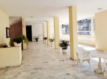 Apartamento de 2 quartos, Salvador · Apartamento Proximo Ao Colégio Central