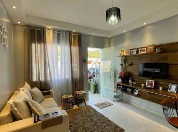 Apartamento de 2 quartos, Teresópolis · Casa Em Albuquerque