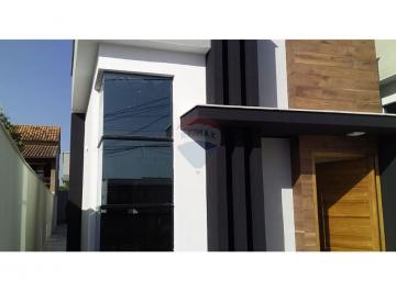 Casa · 105m² · 3 Quartos · Uma Casa Belíssima Em Uma Localização Espetacular Próximo a Praia
