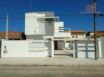Casa de 4 quartos, Peruíbe · Lindo Sobrado, Perto Da Praia.