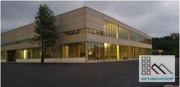 NCG8RofKWhiQRn6Aru0YdTPdTM64SkVP.jpg · Galpão Logístico (5.345,56 M&sup2;), 6 Banheiros, 6 Vagas. Ao Lado Da Rodovia Fernão Dias