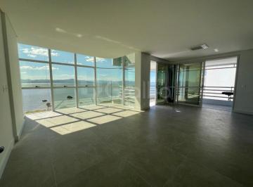 1 · Apartamento de 211 m² Com 3 Suítes Na Beira Mar