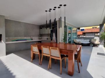 Casa de 6 quartos, Camaçari · Casa Alto Padrão Em Guarajuba Com 6|4, 06g E 341 m² (Porteira Fechada)