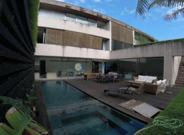 Casa · 560m² · 5 Quartos · 4 Vagas · Casa de Condomínio - Baleia - 5 Suites - Piscina Privativa - Churrasqueira - 4 Vagas