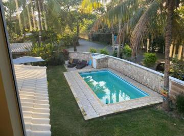 Casa · 1000m² · 8 Quartos · 2 Vagas · Casa de 8 Quartos No Recreio À Venda