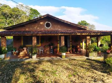 Casa de 3 quartos, Extrema · Chácara de Alto Padrão