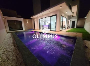 Casa · 223m² · 3 Quartos · 2 Vagas · Excelente Casa de Luxo No Bairro Grand Ville