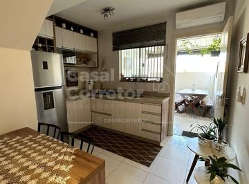 Casa · 70m² · 2 Quartos · 1 Vaga · Linda Casa Geminada Com 2 Dormitórios