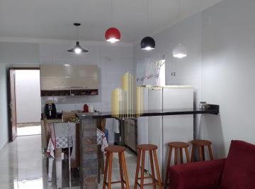 Casa · 120m² · 3 Quartos · 2 Vagas · Casa À Venda - Em Bombas