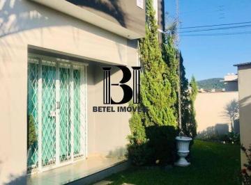 Casa · 4 Quartos · 2 Vagas · Casa Para Venda Em Guaramirim / Sc No Bairro Avai