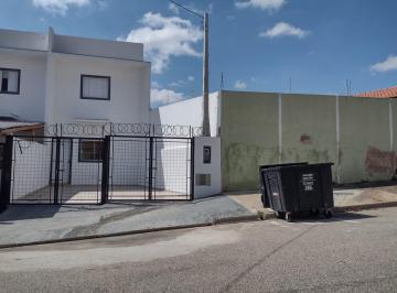 Casa · 70m² · 2 Quartos · 2 Vagas · Casa À Venda - No Jardim Wanel Ville V