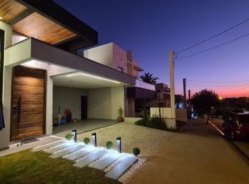 Casa · 152m² · 3 Quartos · Casa À Venda - No Jardim Wanel Ville V