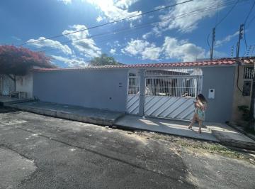 Casa de 2 quartos, Manaus · Casa No Planalto / Cj Belvedere