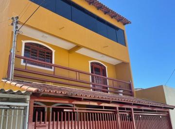 Casa de 4 quartos, Guará · Ótimo Sobradão Na Qe 38