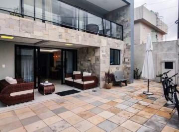 Casa · 288m² · 3 Quartos · 3 Vagas · Bim Vende Em Paulista, 288 m², 03 Quartos 02 Suite, 03 Vagas de Garagem. Piscina