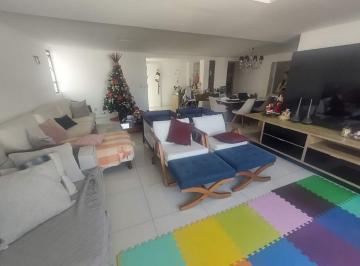 Apartamento · 218m² · 4 Quartos · 2 Vagas · Bim Aluga Nas Graças, 218 m², 04 Quartos, 01 Suíte - Excelente Localização