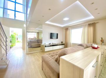 Casa · 180m² · 3 Quartos · 2 Vagas · Linda Casa Mobiliada Com 3 Dormitórios Sendo 1 Suíte, Garden Condomínio Clube - Bairro Deltaville
