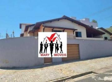 Casa · 210m² · 3 Quartos · 5 Vagas · Sobrado À Venda No Bairro Residencial Morumbi - Poços de Caldas/mg