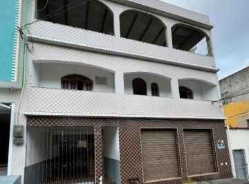 Foto 01 · Excelente Investimento: Prédio Em Vera Cruz, 170 m², 2 Lojas, Kitnet E 3 Quartos.
