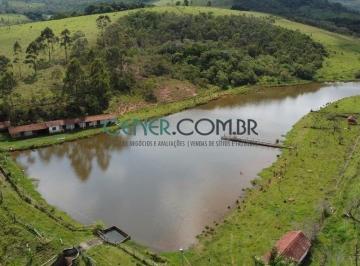 Rural · 208m² · Excelente Fazenda de 210 Ha Na Região de Barbacena Para Pecuária E Agricultura