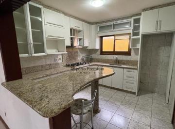 Casa · 140m² · 3 Quartos · 2 Vagas · Sua Casa Dos Sonhos Com 3 Dormitórios, 1 Suíte E Pátio Espaçoso
