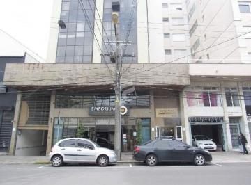 Comercial · 45m² · Comercial Para Aluguel - Em São Pelegrino