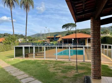 Rural de 3 quartos, Igarapé · Sítio Rural Com 03 Quartos E Piscina Em Vivenda Santa Mônica Igarapé/mg