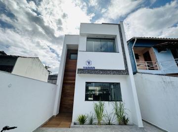 Casa · 140m² · 4 Quartos · 2 Vagas · Sao 4 Quartos de Alto Padrao Em Piratininga F.
