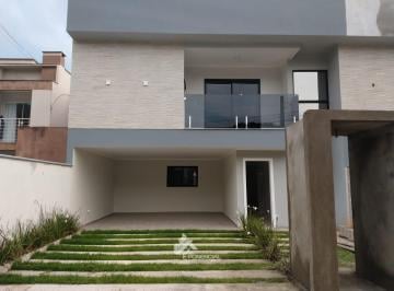 Casa · 172m² · 3 Quartos · 2 Vagas · Casa Geminada Em Jaraguá Do Sul.