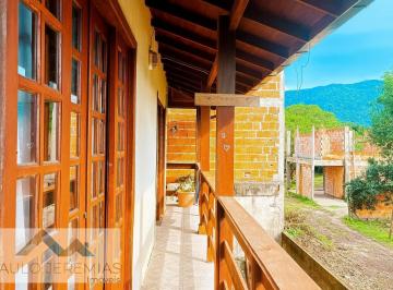 Casa · 200m² · 5 Quartos · 4 Vagas · Imoveis - Em São João Do Rio Vermelho