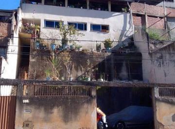 69voWUGmOYIITrAAFw3UAEEUc9AYF8AF.jpg · Casa Com 6 Dormitórios À Venda, 200 m² por R$230.000 - Poço Rico - Juiz de Fora/mg