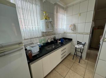Apartamento de 2 quartos, Uberlândia · Apartamento Térreo Bairro Roosevelt
