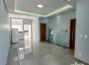 Casa · 84m² · 2 Quartos · 2 Vagas · Linda Casa Térrea À Venda