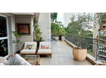 Apartamento · 250m² · 3 Quartos · 2 Vagas · Apartamento Garden - Morumbi - 250 m² - R$1.860.000