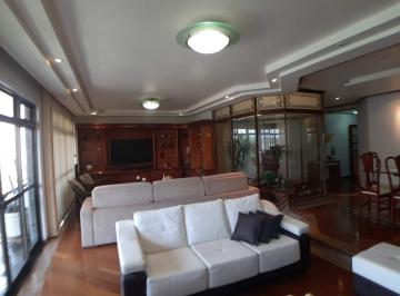 Apartamento · 286m² · 3 Quartos · 4 Vagas · Cobertura Linear 3 Quartos 3 Suítes Sala 3 Ambientes Varanda 4 Vagas Proximo Iate Clube Jardim Guana