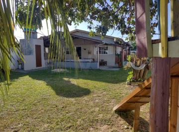 Casa · 121m² · 4 Quartos · 1 Vaga · Casa À Venda No Bairro Guaiuba - Imbituba/sc